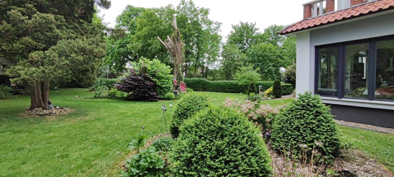 Villa Kunterbunt, Gemuetlichkeit Am Waldesrand Drangstedt Exterior foto